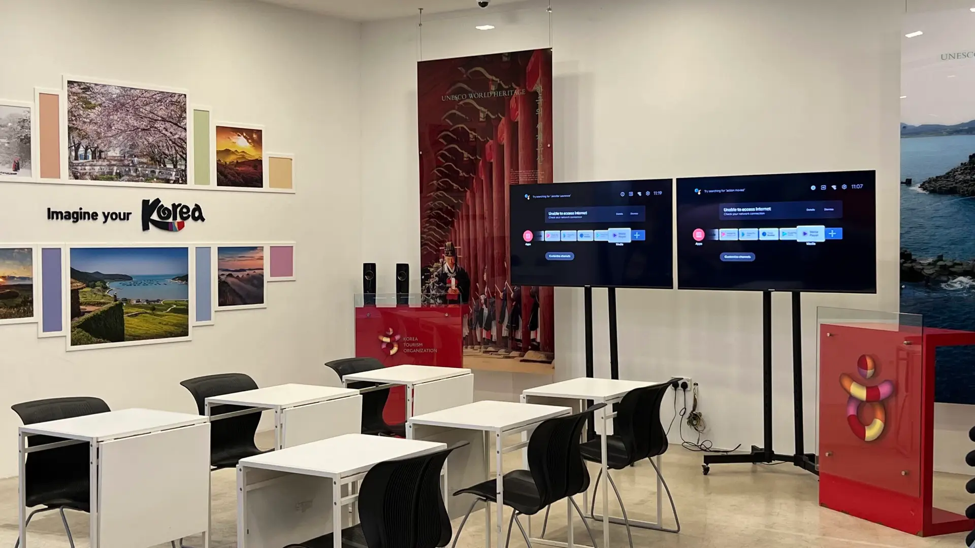 Rent 55 inch tv for tradeshow events in Singapore