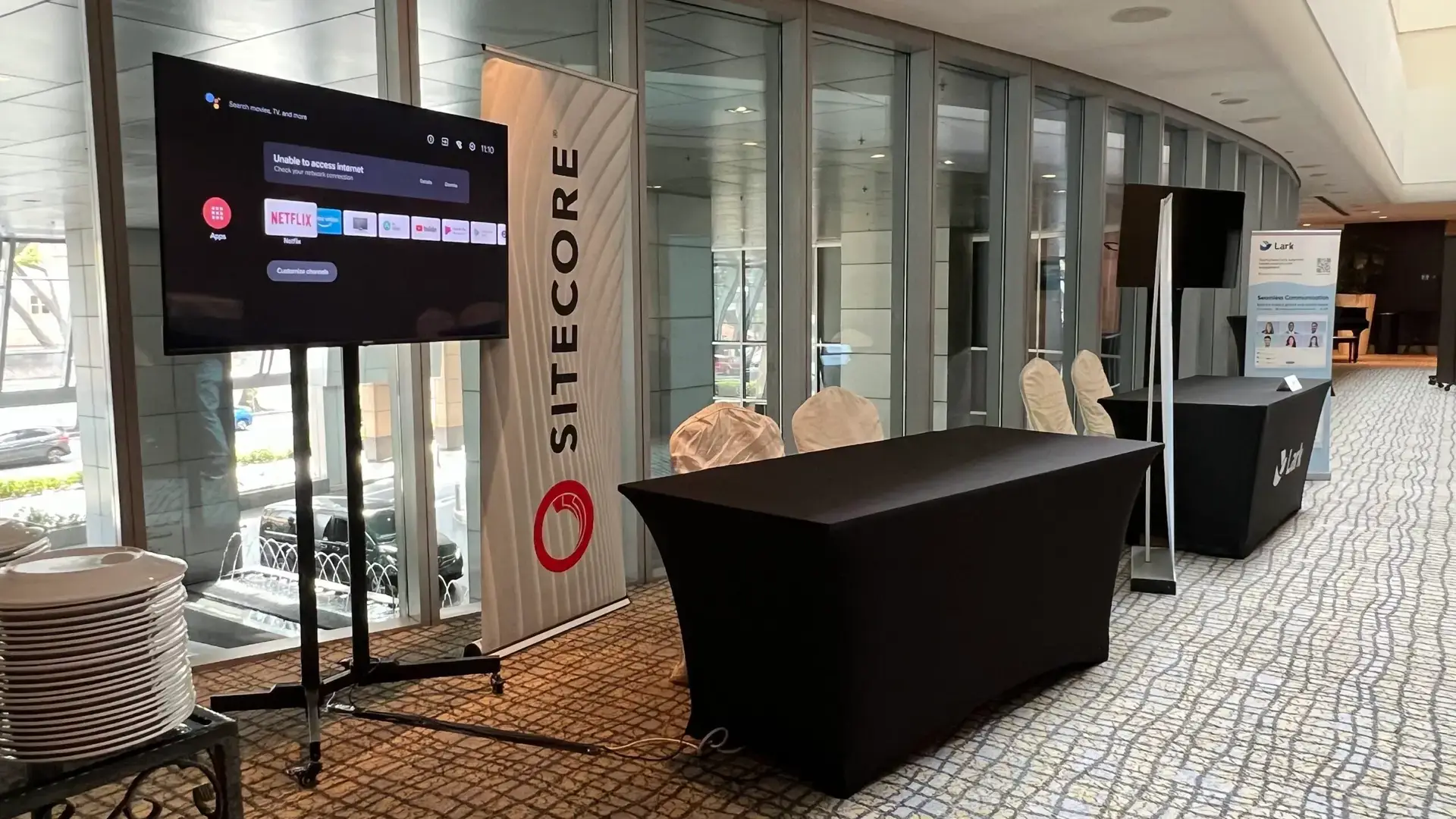 Rent 55 inch TV for trade show setups at hotels in Singapore